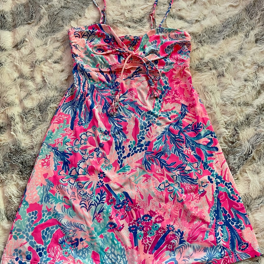 EUC Lilly Pulitzer cover-up